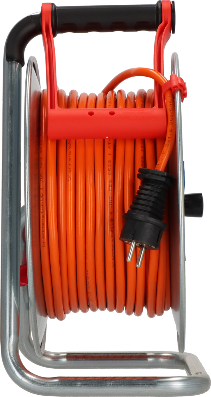 Garant S IP44 cable reel 40m AT-N05V3V3-F 3G1.5