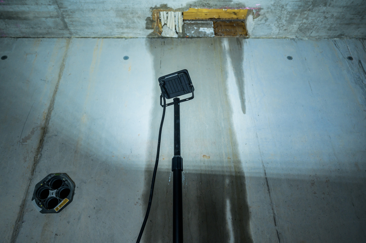 JARO tripod work light